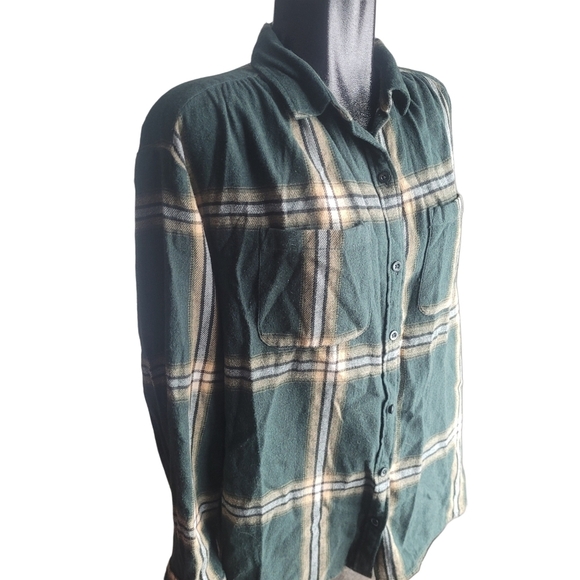 Wonderly Green and Cream Colored Plaid Flannel Shirt M - Picture 3 of 7